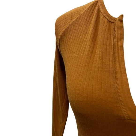 Intimately Free People Rib Knit Long Sleeve Crop Top Size Small - Picture 3 of 12